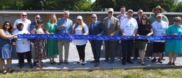 Smile Farms ribbon cutting