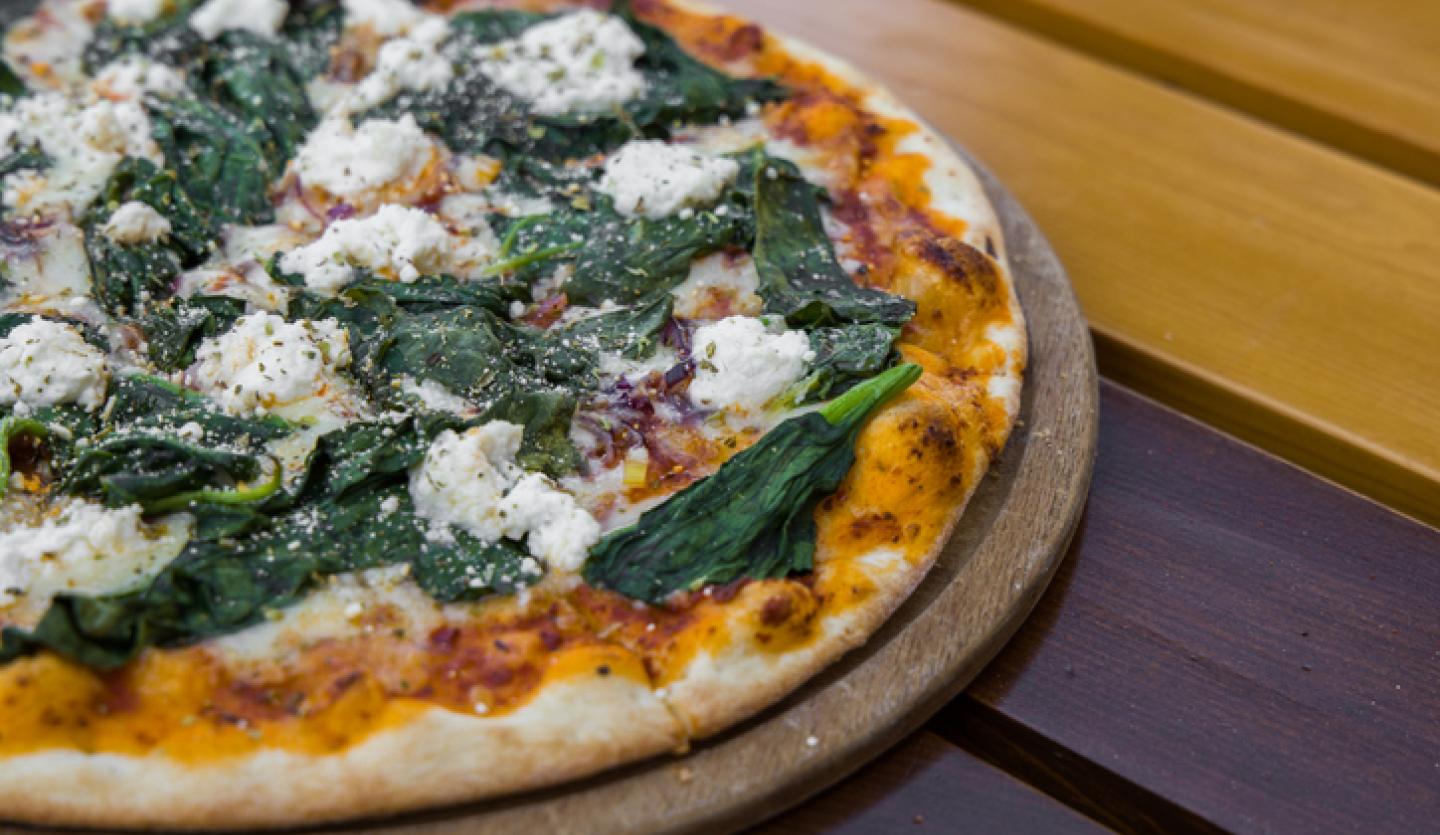 spinach feta pizza