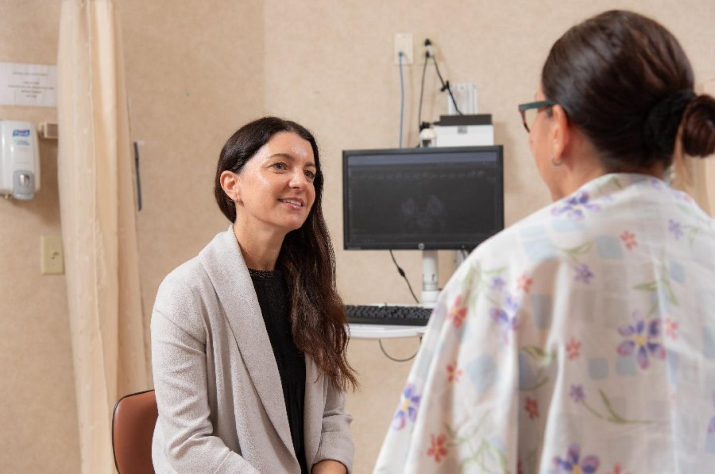 Dr. Jana Deitch with patient