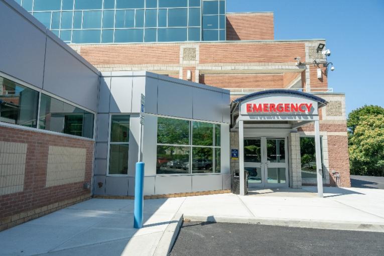 st. charles hospital emergency department exterior